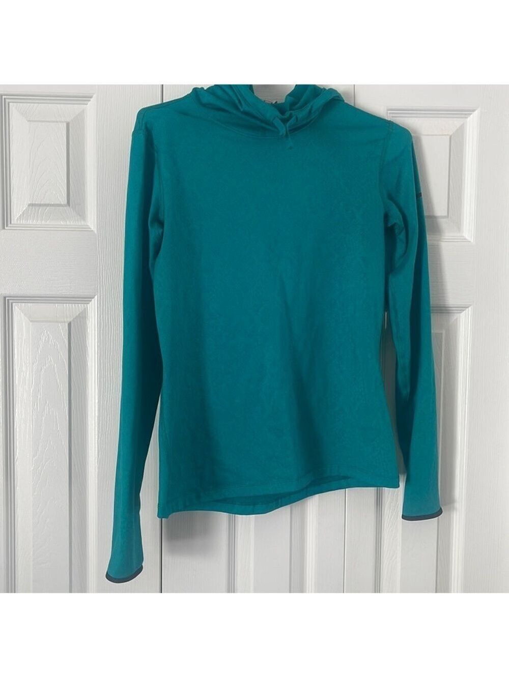 Nike Long Sleeve Shirt Size M🥰🥰